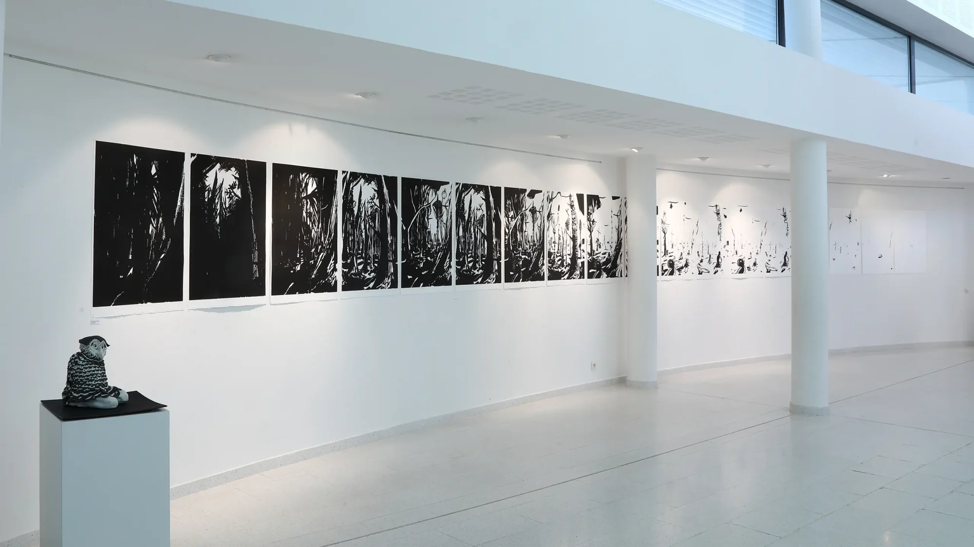 Forêt gravure exposition exhibition art contemporain sarzeau morbihan France bretagne lorient estampe xylographie installation contemporary artist artiste