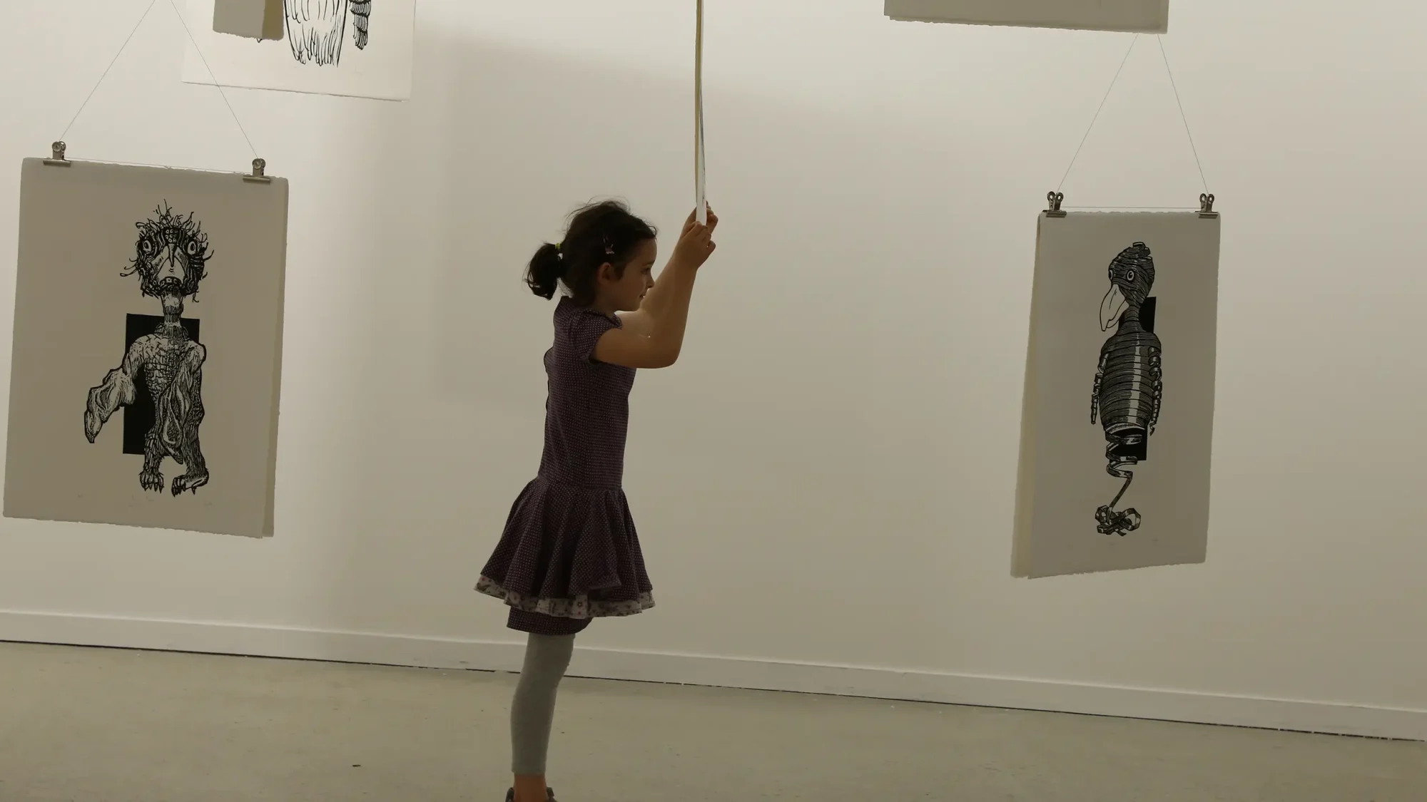 gravure nature sculpture exposition exhibition art contemporain France bretagne lorient estampe xylographie installation contemporary artist artiste lorient woodcut gravure bois prints print artotheque hennebont galerie