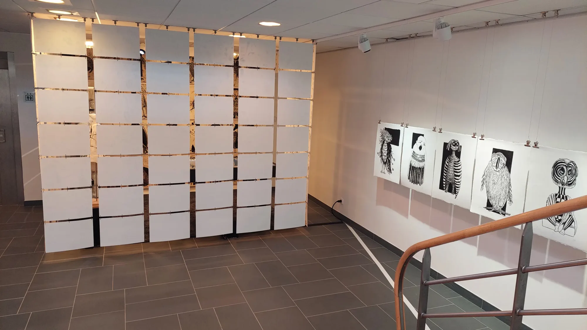 gravure nature sculpture exposition exhibition art contemporain France bretagne lorient estampe xylographie installation contemporary artist artiste lorient woodcut gravure bois prints print dessins draws naturalistes naturalist